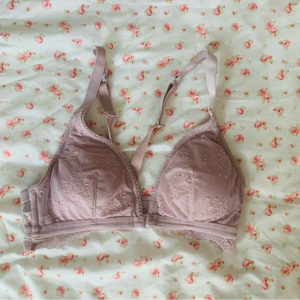 Victoria’s Secret Pink Mauve Lace Bralette